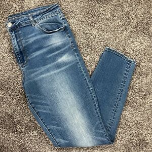 AE High Waisted Jegging